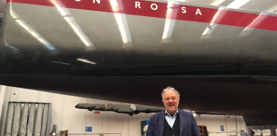 Verificata la gru nel cantiere di Luna Rossa!